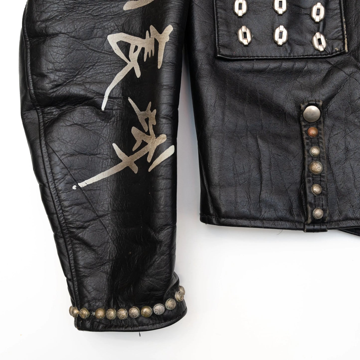 MOTOR CITY BAT SKULL PAINTED LEATHER JACKET - fashonic