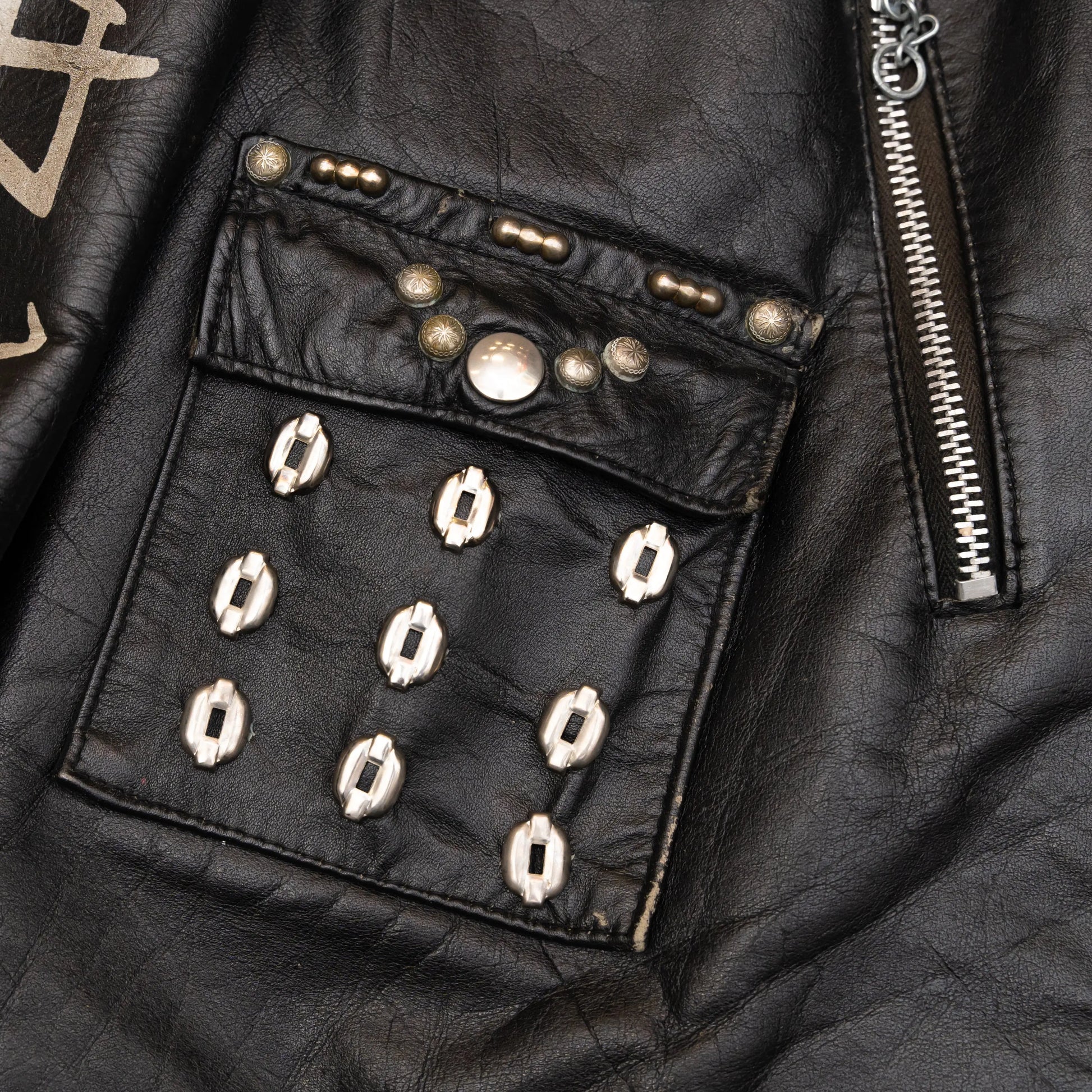 MOTOR CITY BAT SKULL PAINTED LEATHER JACKET - fashonic